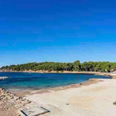Apartamento Charmant Studio A Saint Mandrier Sur Mer Exterior foto